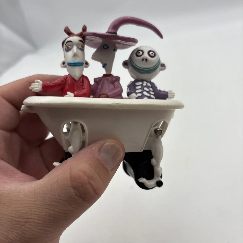 Disney Nightmare Before Christmas Lock Shock Barrel in Roll Along Bathtub Figure